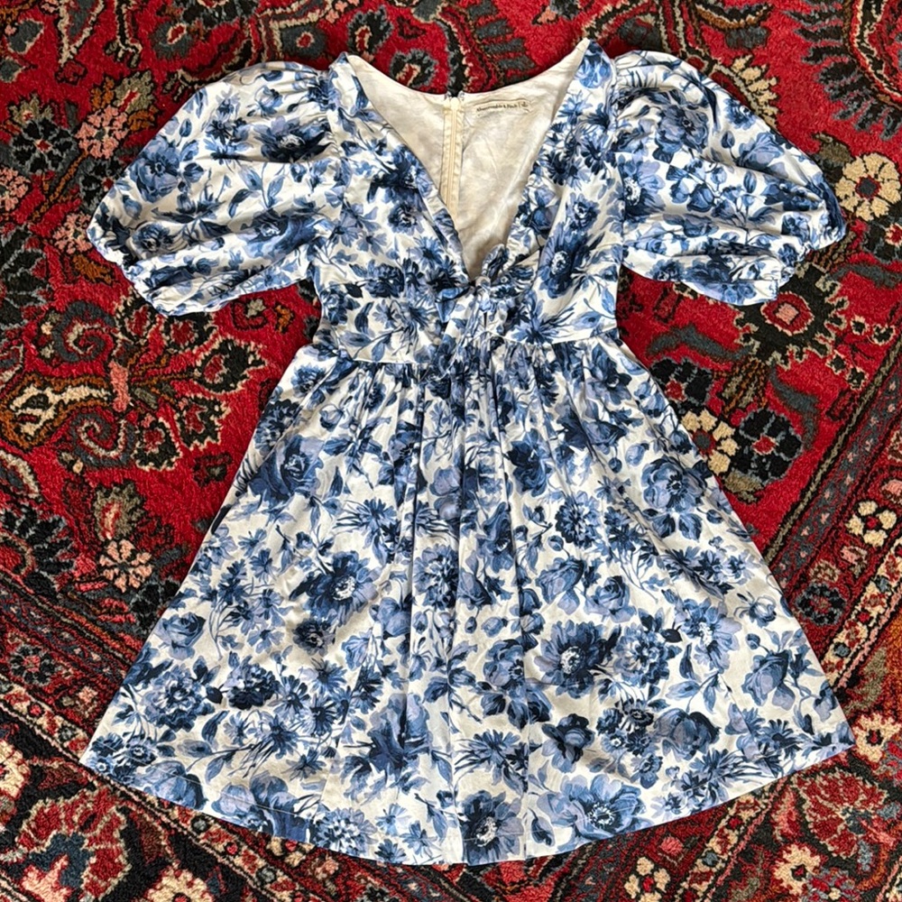 Abercrombie floral dress